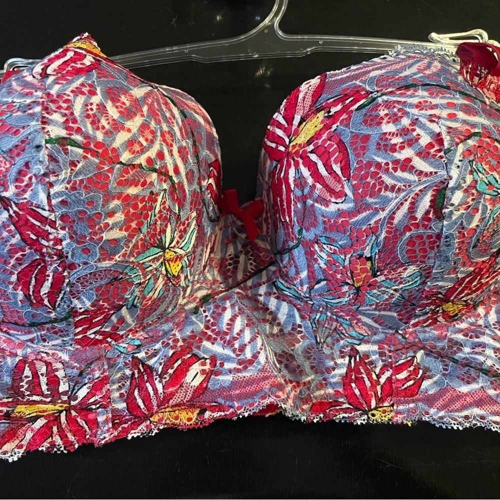 Colorful Patterned Bras Set - Picture 3 of 3